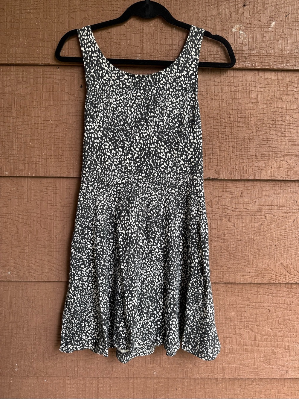 Like New American Eagle Sleeveless Black & White Dot Swing Dress with open back